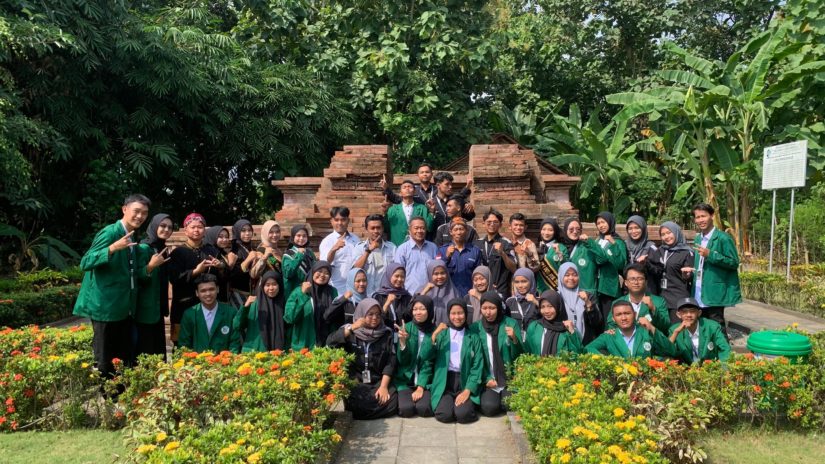 Studi Teknis Pemugaran Candi Mirigambar Tulungagung